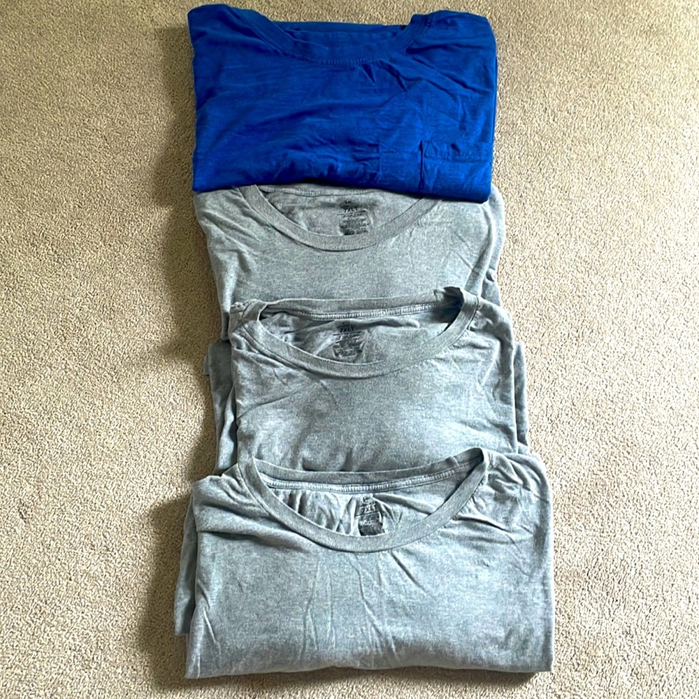 SOLD!Men’s big and tall size 7xl worn once brand king size and Harbor Bay